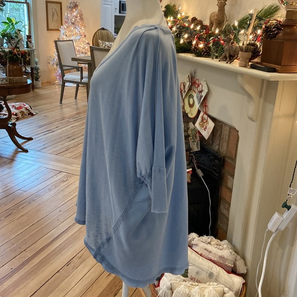 Free People We The Free Catch waves tee dreamy clouds Small !!! - Picture 5 of 7